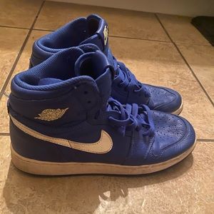 Size 7 Air Jordan 1 Retro High OG 'Hyper Royal'